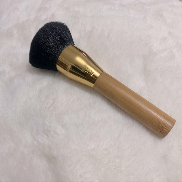 Tarte Powder Player Bamboo Pressed Powder Brush - Picture 1 of 2